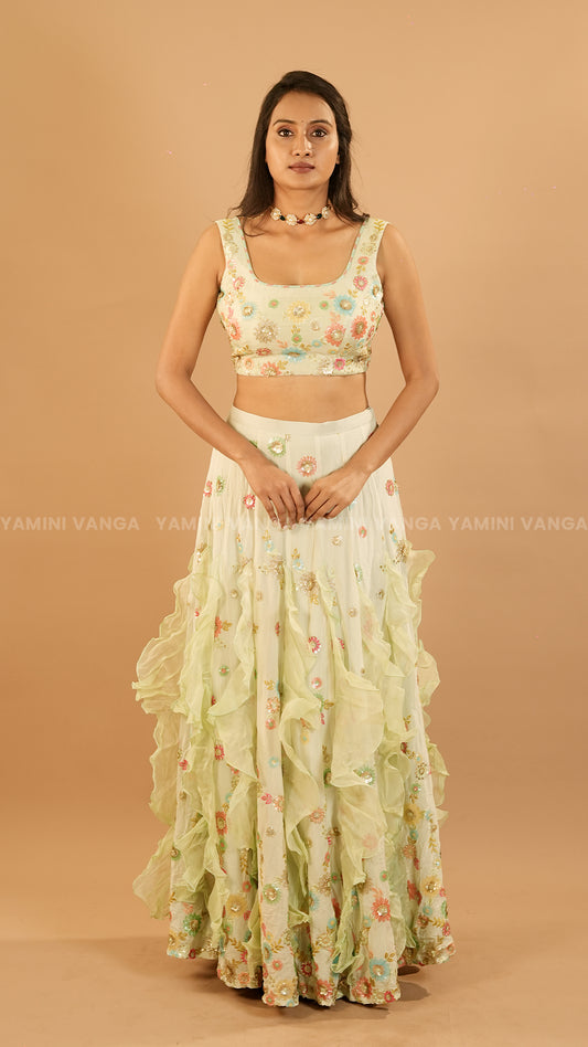 Floral Crop Top &amp; Ruffled Skirt Set