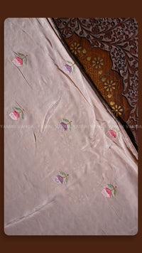 Elegant Floral Bloom Saree